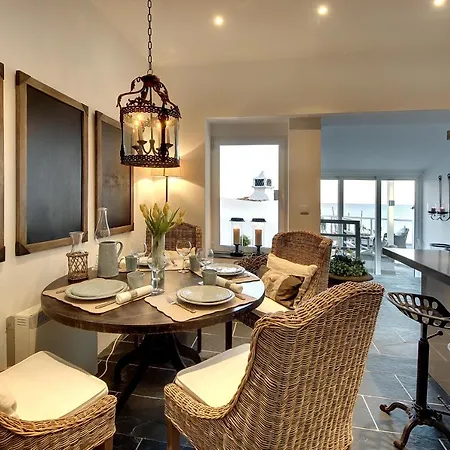 Casa Latino - Oceanfront - Luxury & Charming Villa- Rooftop Jacuzzi By Dreamvillasalbufeira Villa *