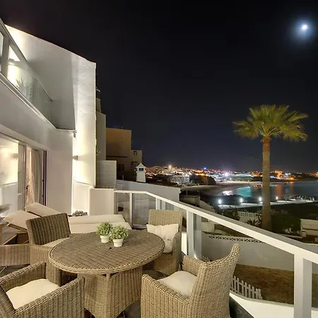 빌라 Casa Latino - Oceanfront - Luxury & Charming Villa- Jacuzzi At Rooftop By Dreamvillasalbufeira