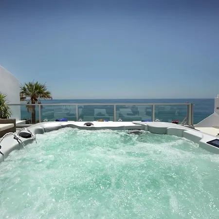 Villa Casa Latino - Oceanfront - Luxury & Charming Villa- Rooftop Jacuzzi By Dreamvillasalbufeira