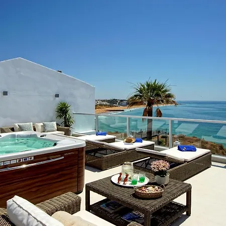 Casa Latino - Oceanfront - Luxury & Charming Villa- Rooftop Jacuzzi By Dreamvillasalbufeira *