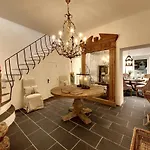 Casa Latino - Oceanfront - Luxury & Charming Villa- Jacuzzi At Rooftop By Dreamvillasalbufeira *