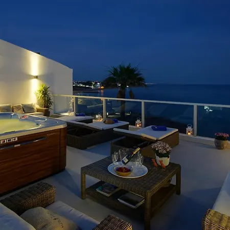 Casa Latino - Oceanfront - Luxury & Charming Villa- Jacuzzi At Rooftop By Dreamvillasalbufeira Αλμπουφέιρα