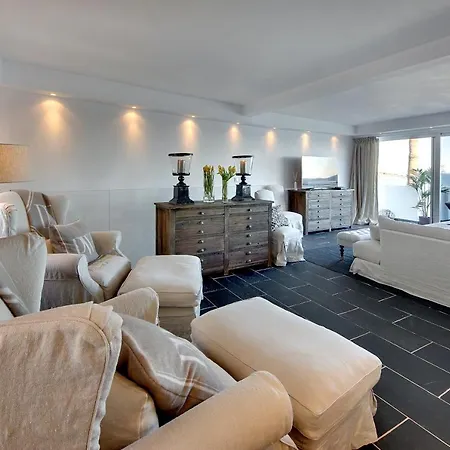 Вилла Casa Latino - Oceanfront - Luxury & Charming Villa- Jacuzzi At Rooftop By Dreamvillasalbufeira *