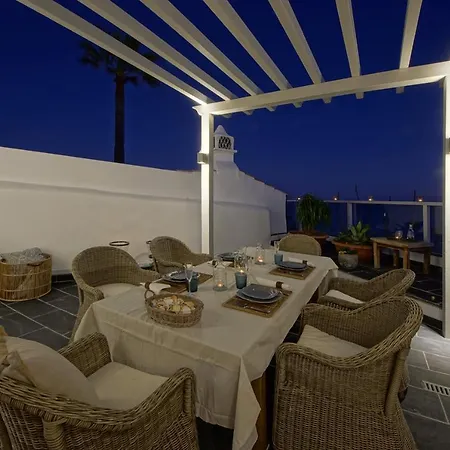 Casa Latino - Oceanfront - Luxury & Charming Villa- Jacuzzi At Rooftop By Dreamvillasalbufeira Вилла